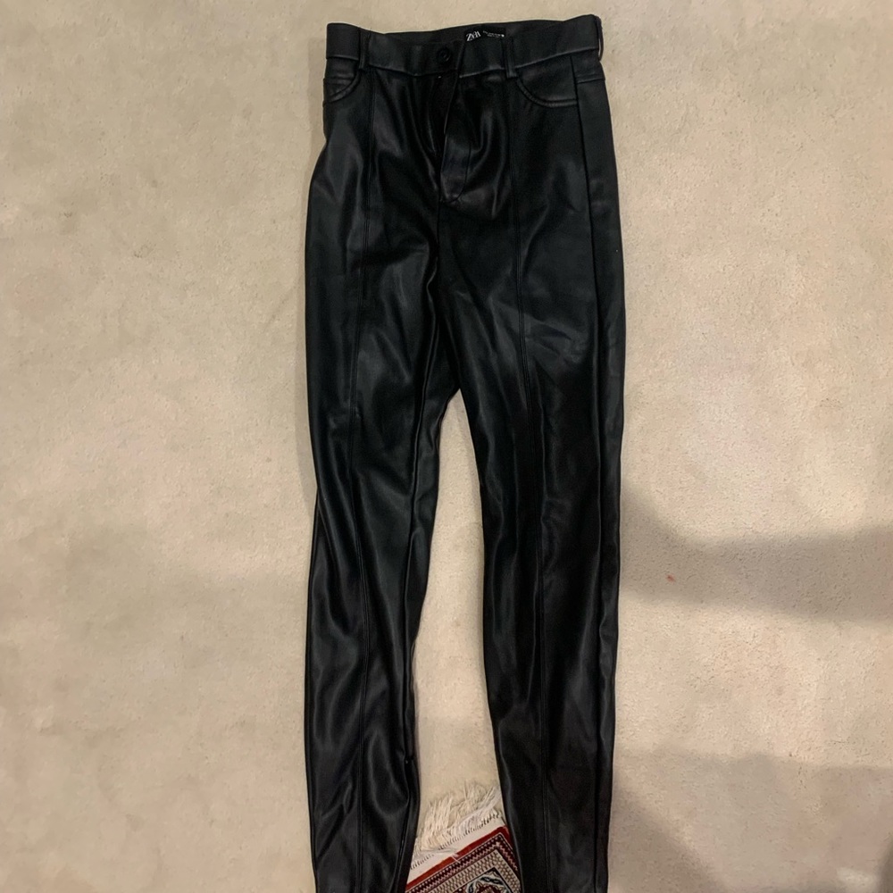 Zara black leather pants - Picture 3 of 3